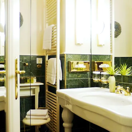 호텔 Romantik Lindner 4*