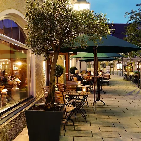 Romantik Lindner 호텔